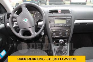 Skoda Octavia  picture 11