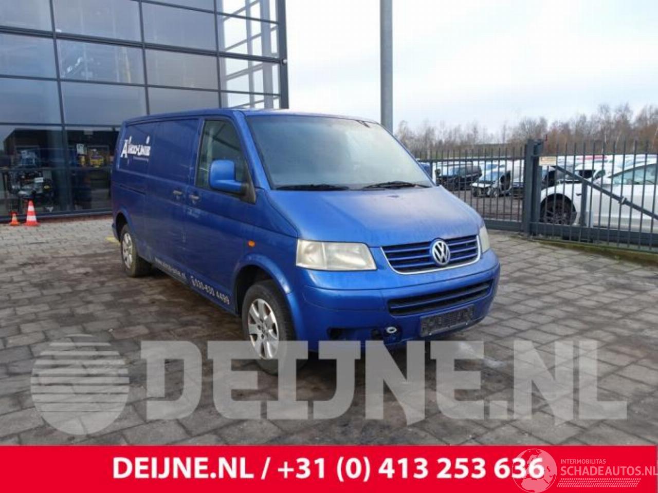 Volkswagen Transporter Transporter T5, Van, 2003 / 2015 2.5 TDi