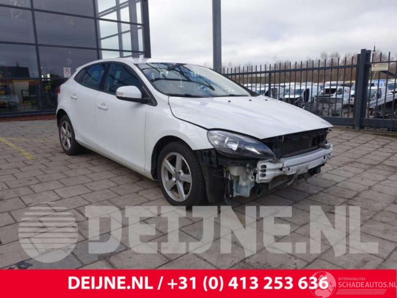 Volvo V-40 V40 (MV), Hatchback 5-drs, 2012 / 2019 1.6 D2