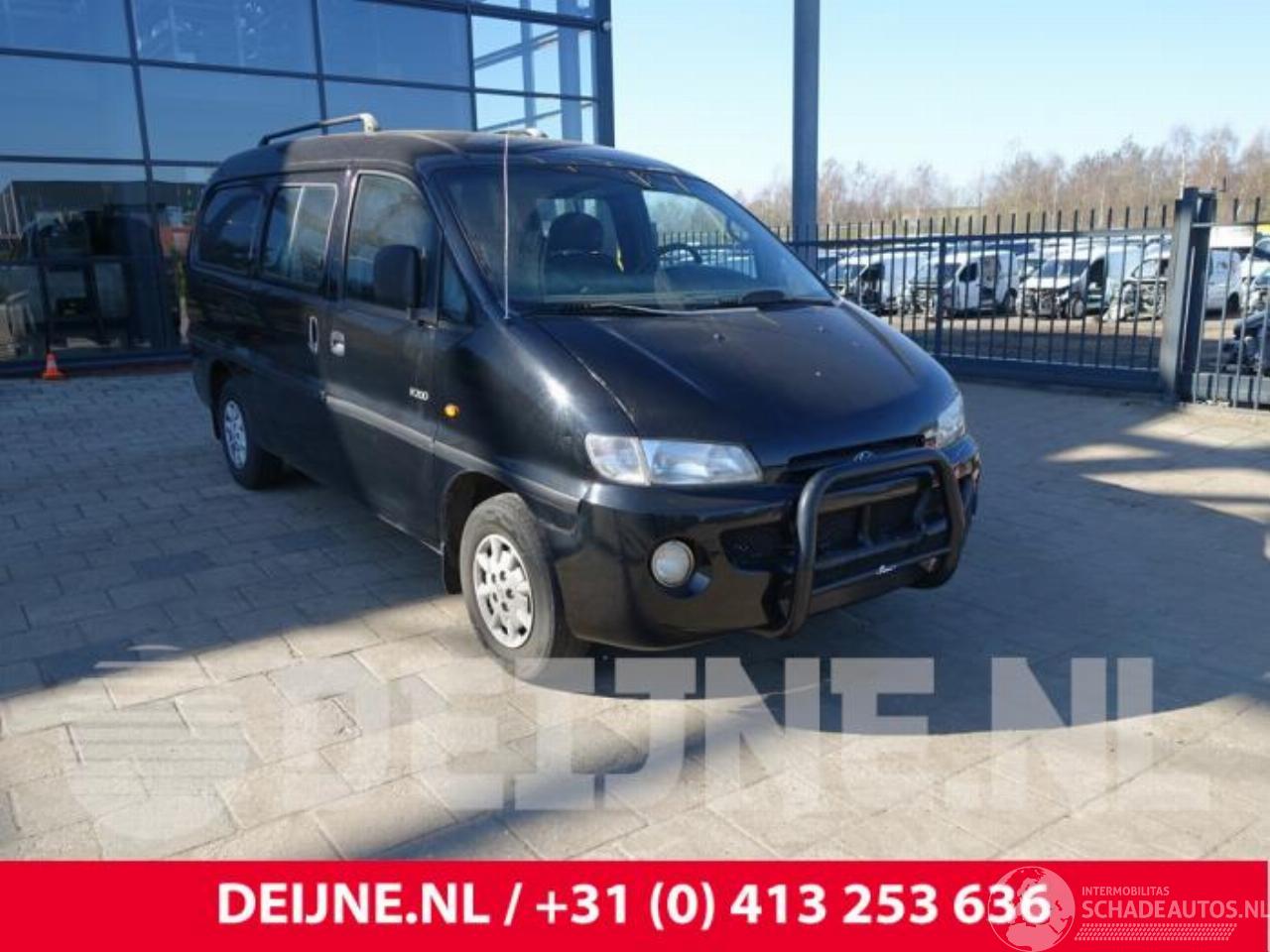 Hyundai Starex Starex (H 1), MPV, 1997 / 2004 2.5 TD