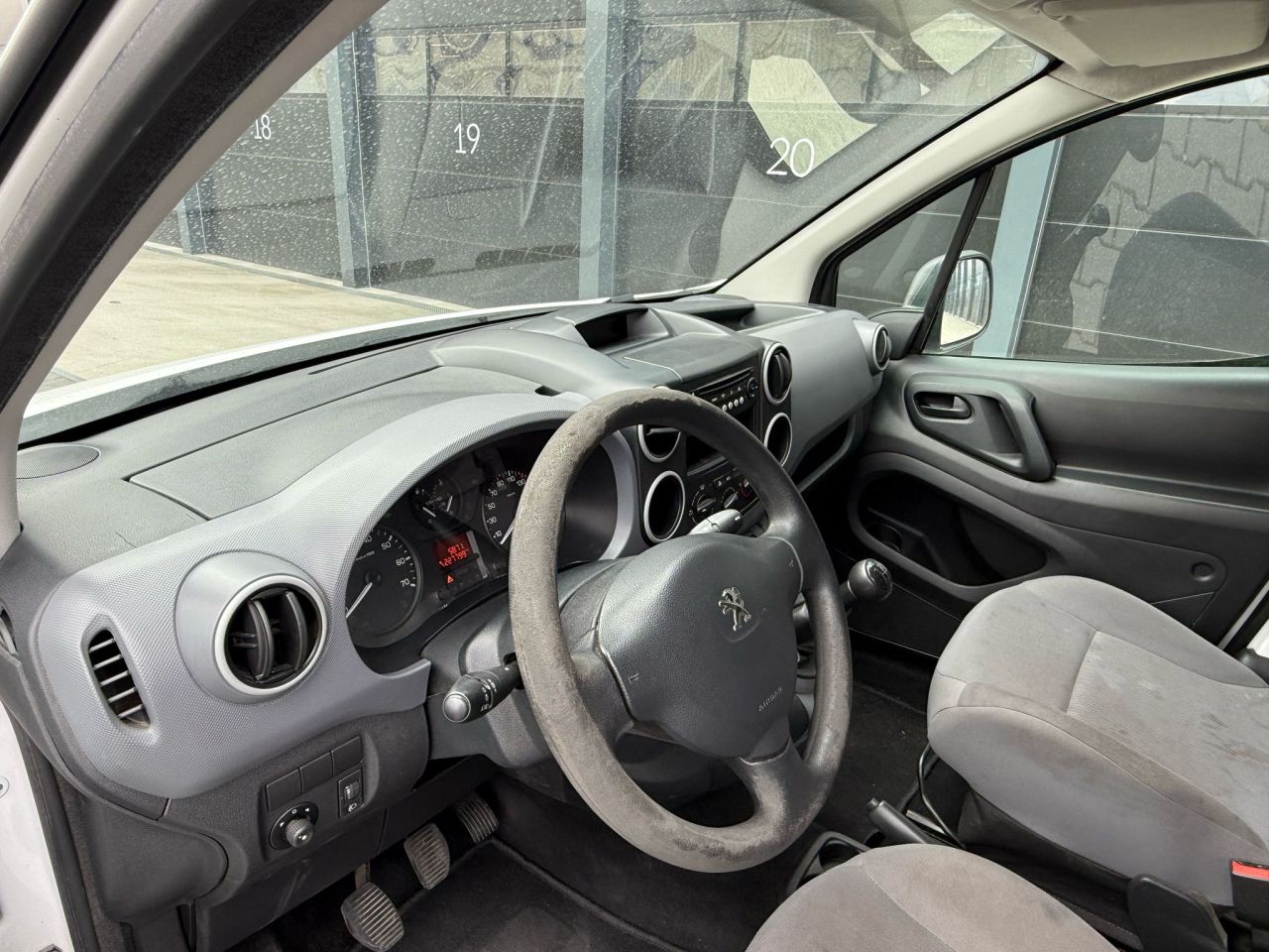 Peugeot Partner