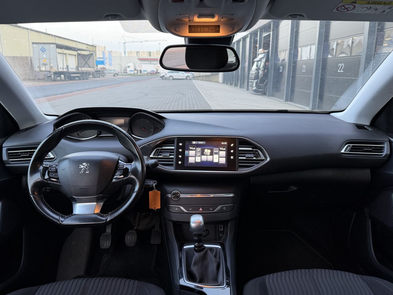 Peugeot 308