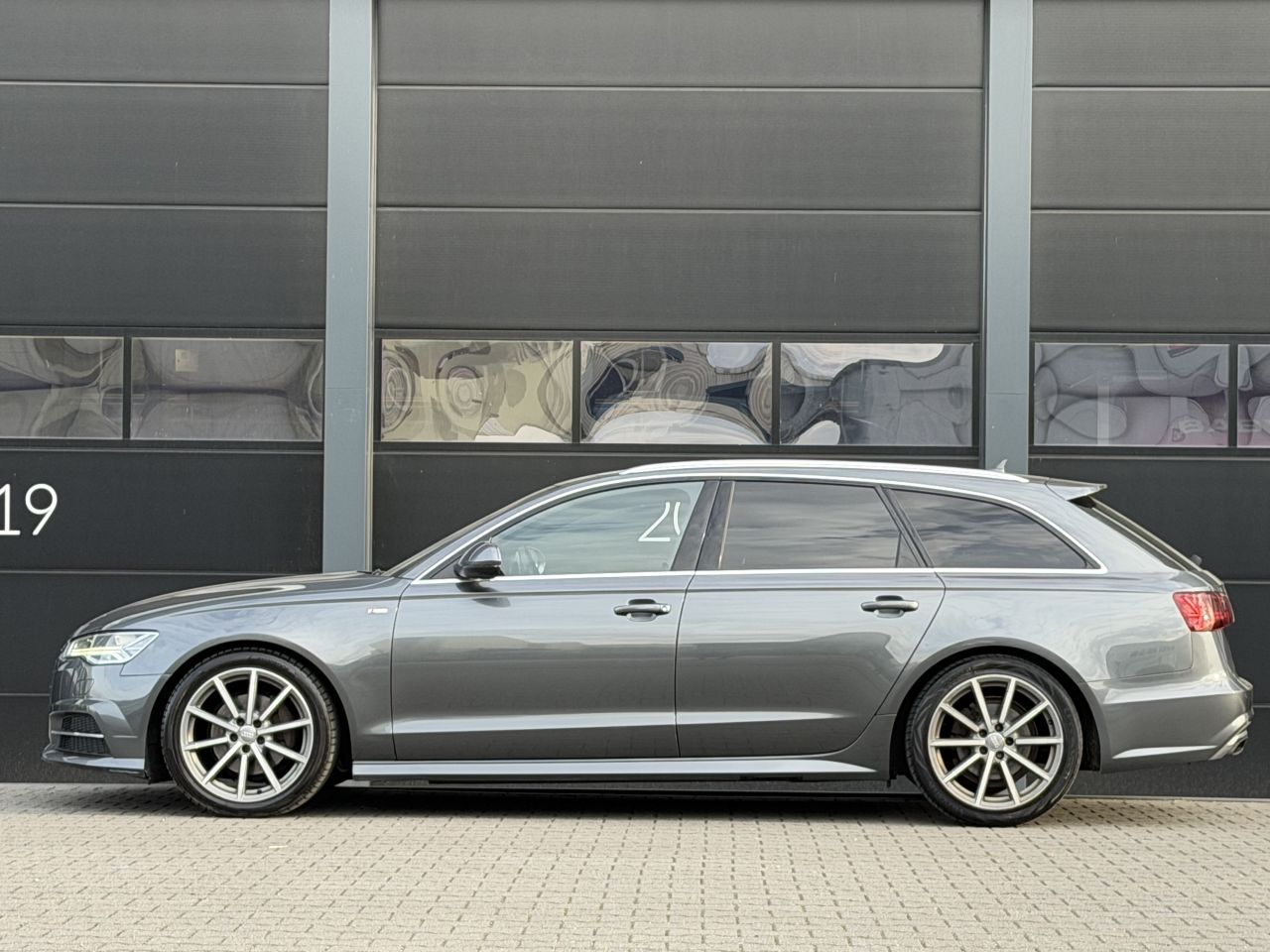Audi A6 avant