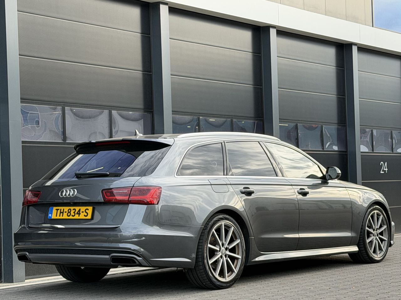 Audi A6 avant