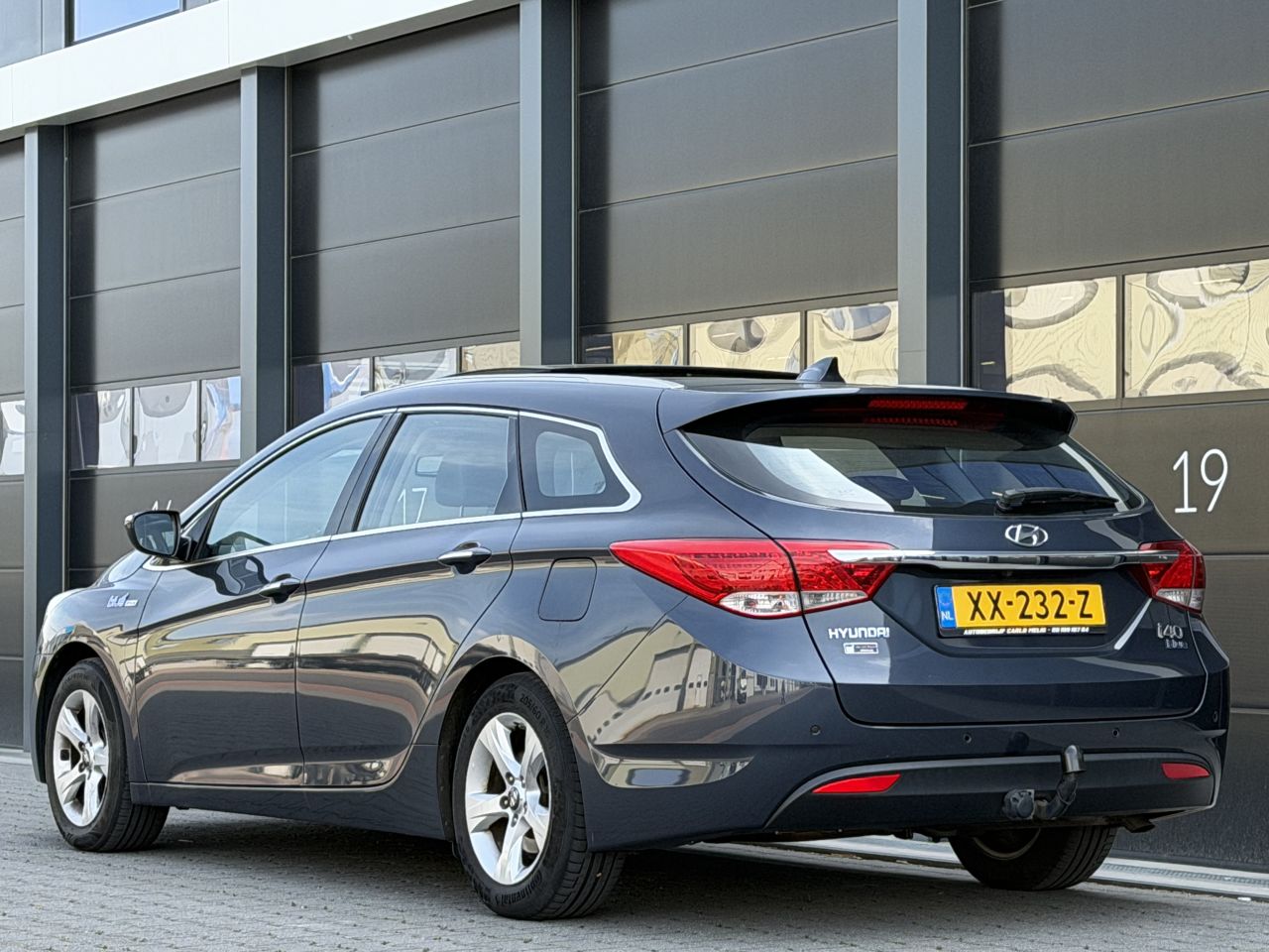 Hyundai I-40