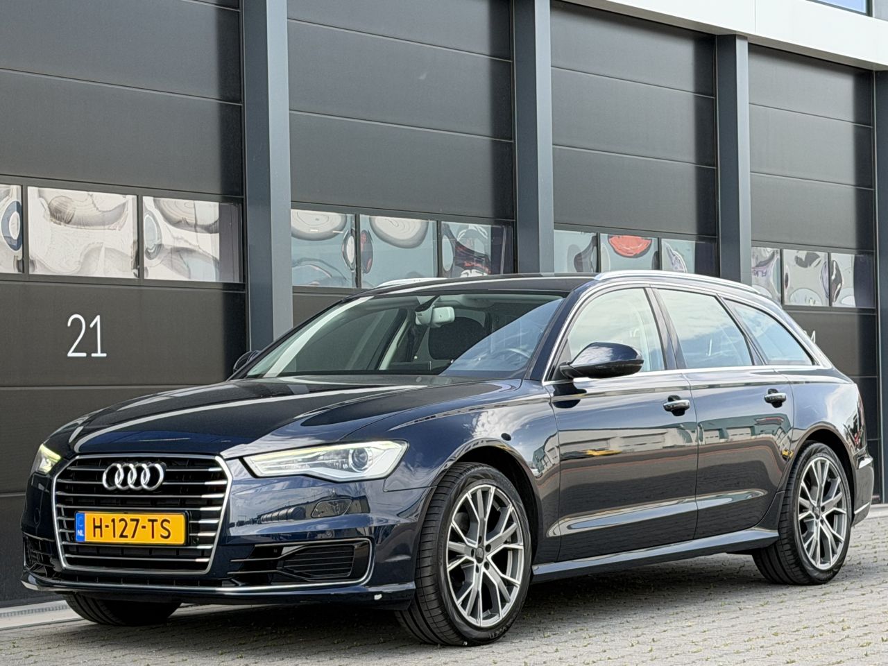 Audi A6