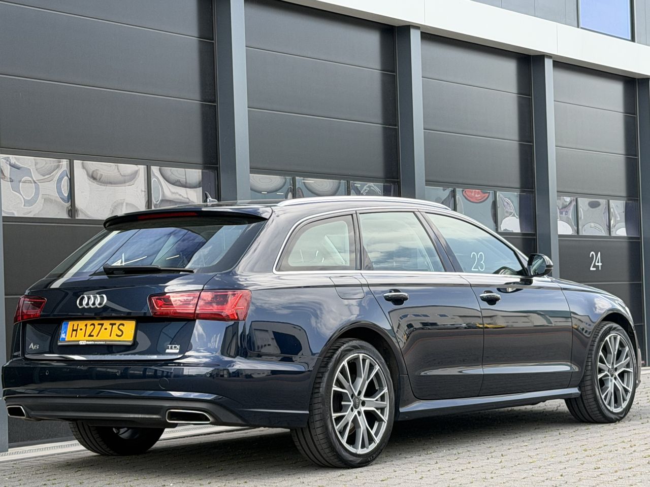 Audi A6