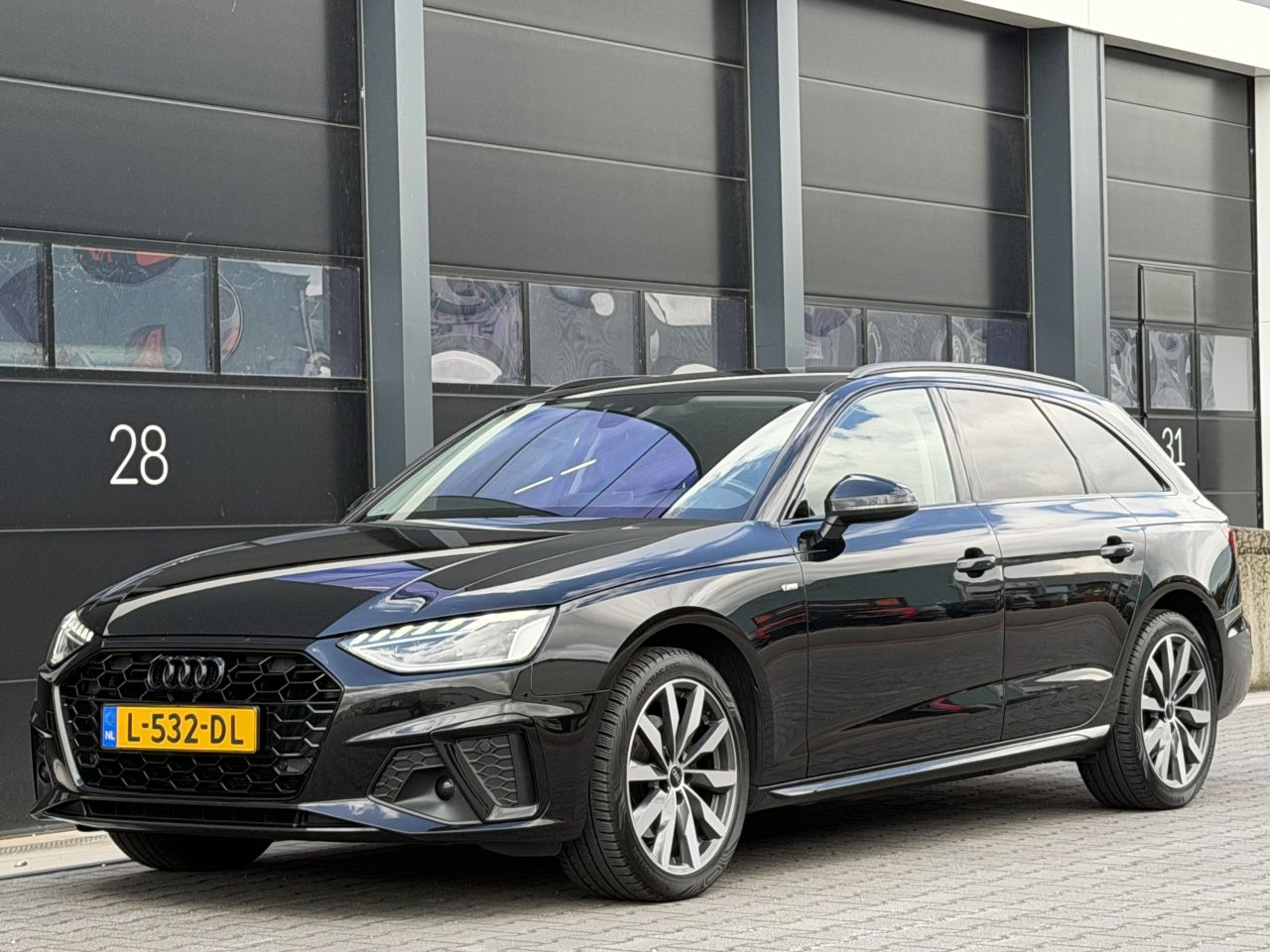 Audi A4 Avant