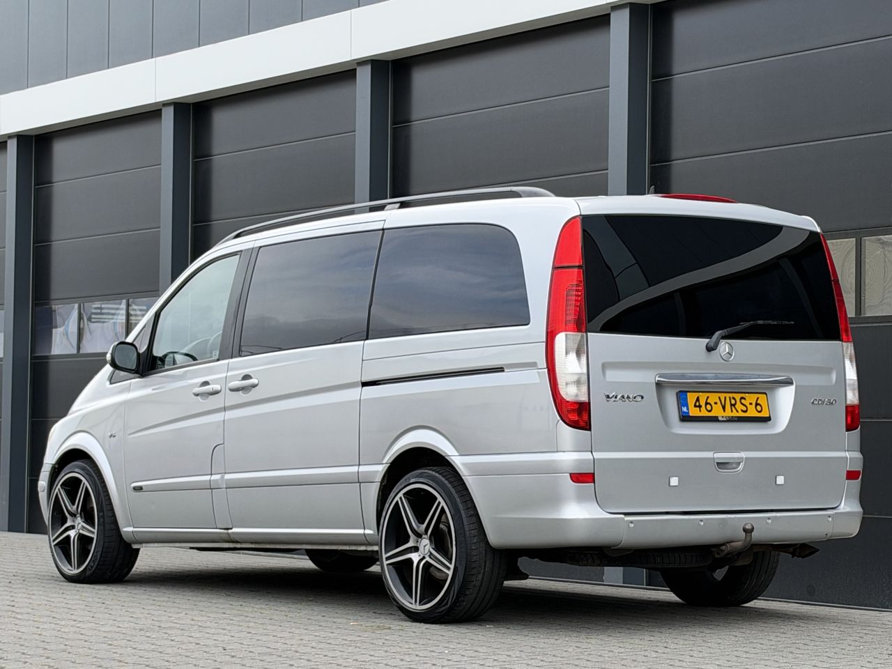 Mercedes Viano
