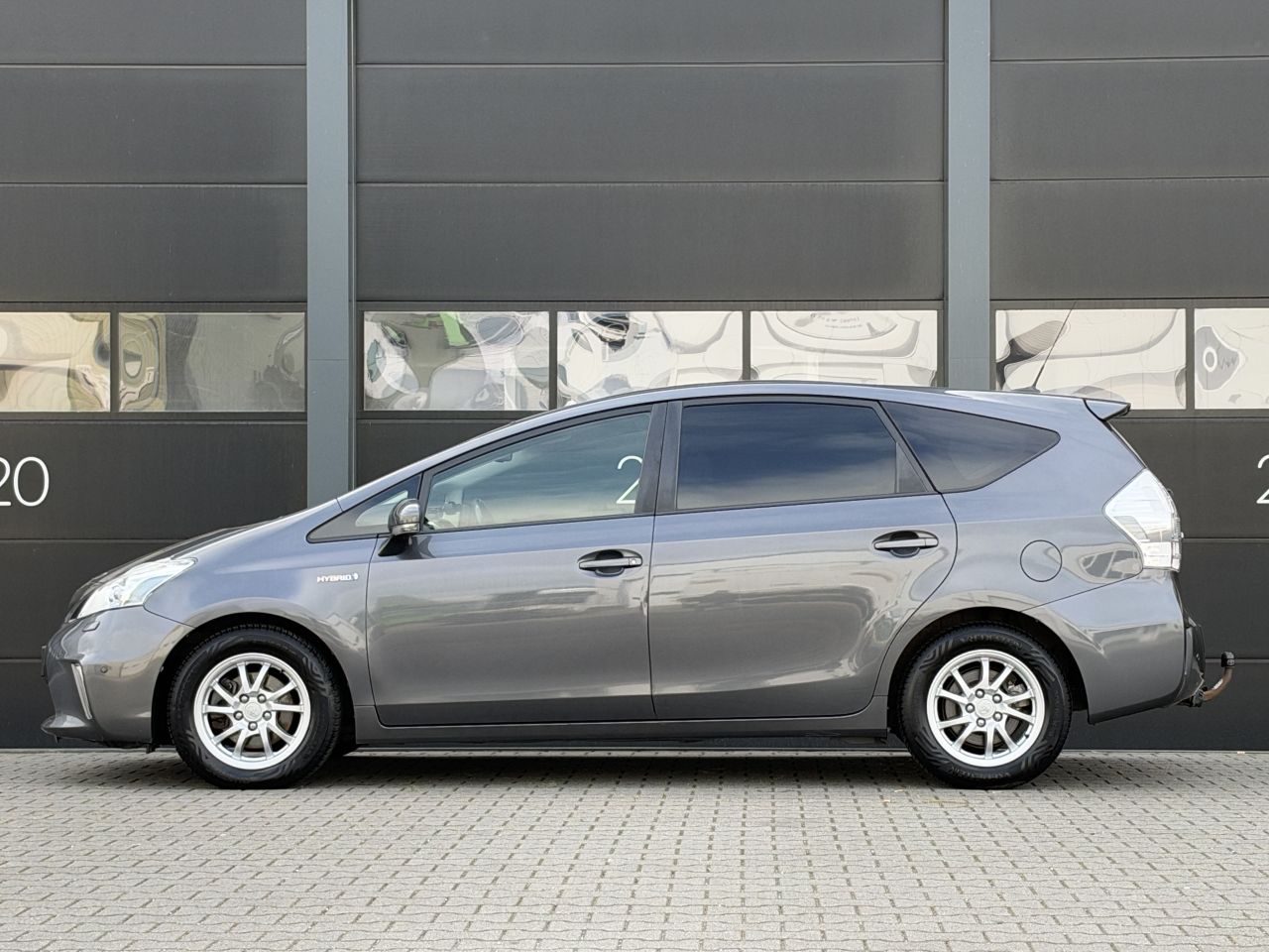Toyota Prius Plus