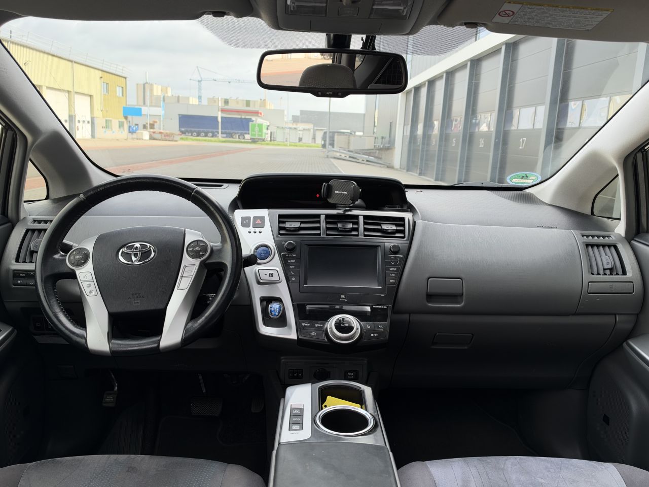 Toyota Prius Plus
