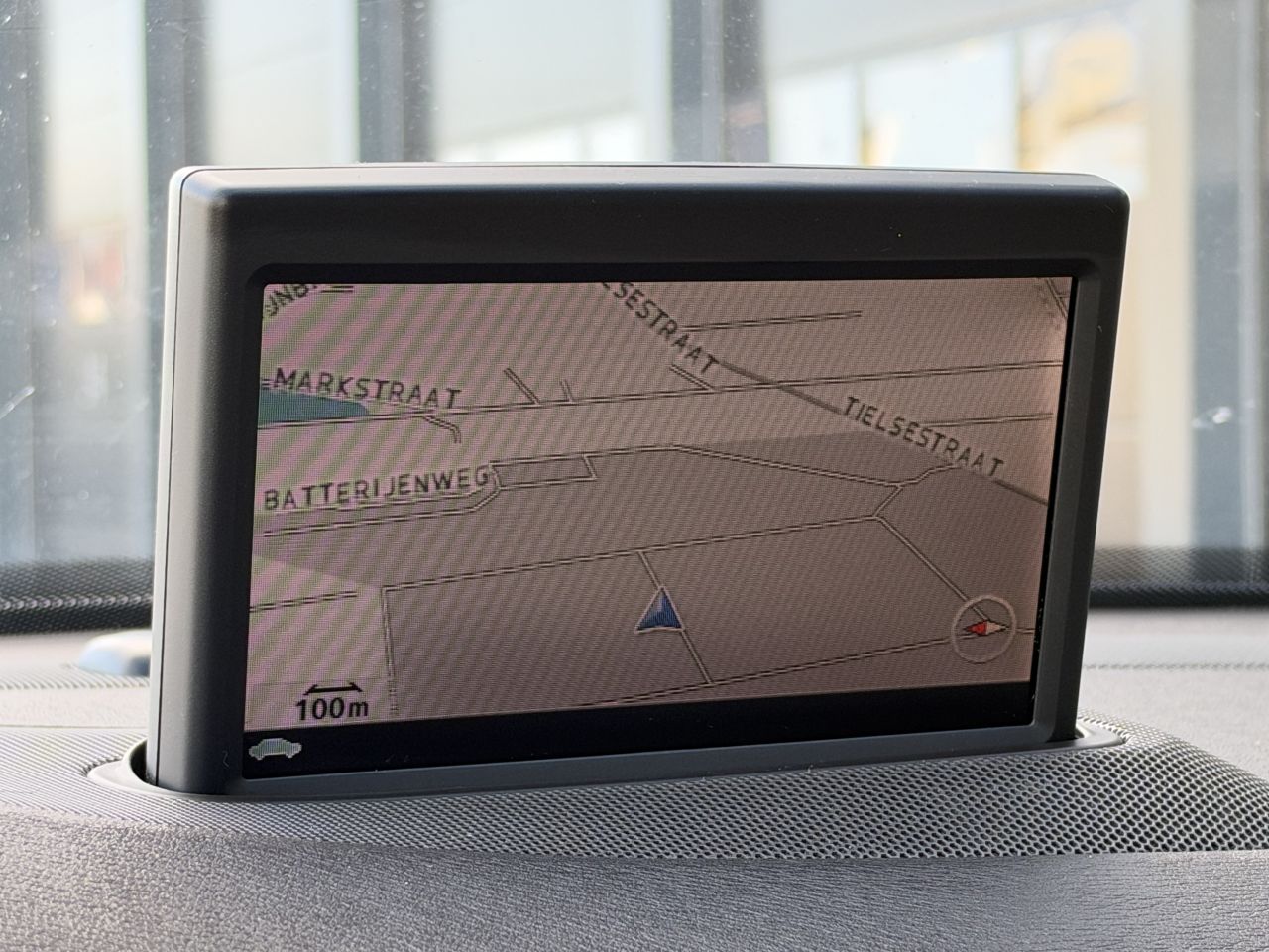 Volvo V-70