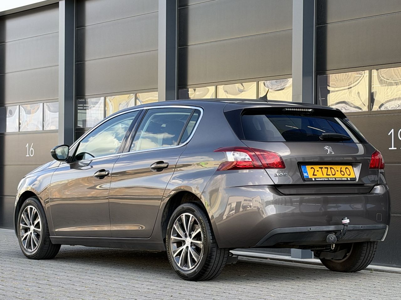 Peugeot 308