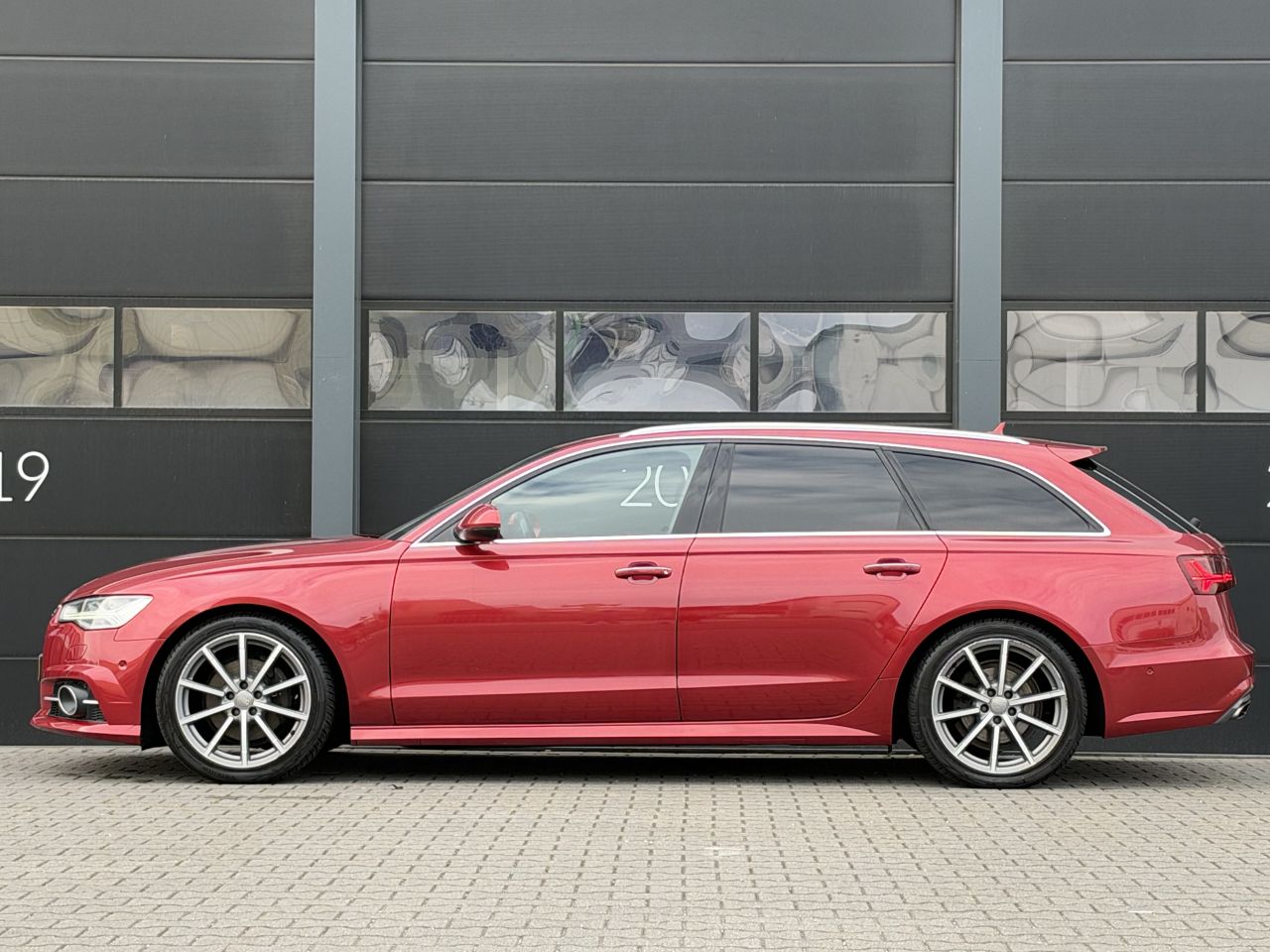 Audi A6 avant