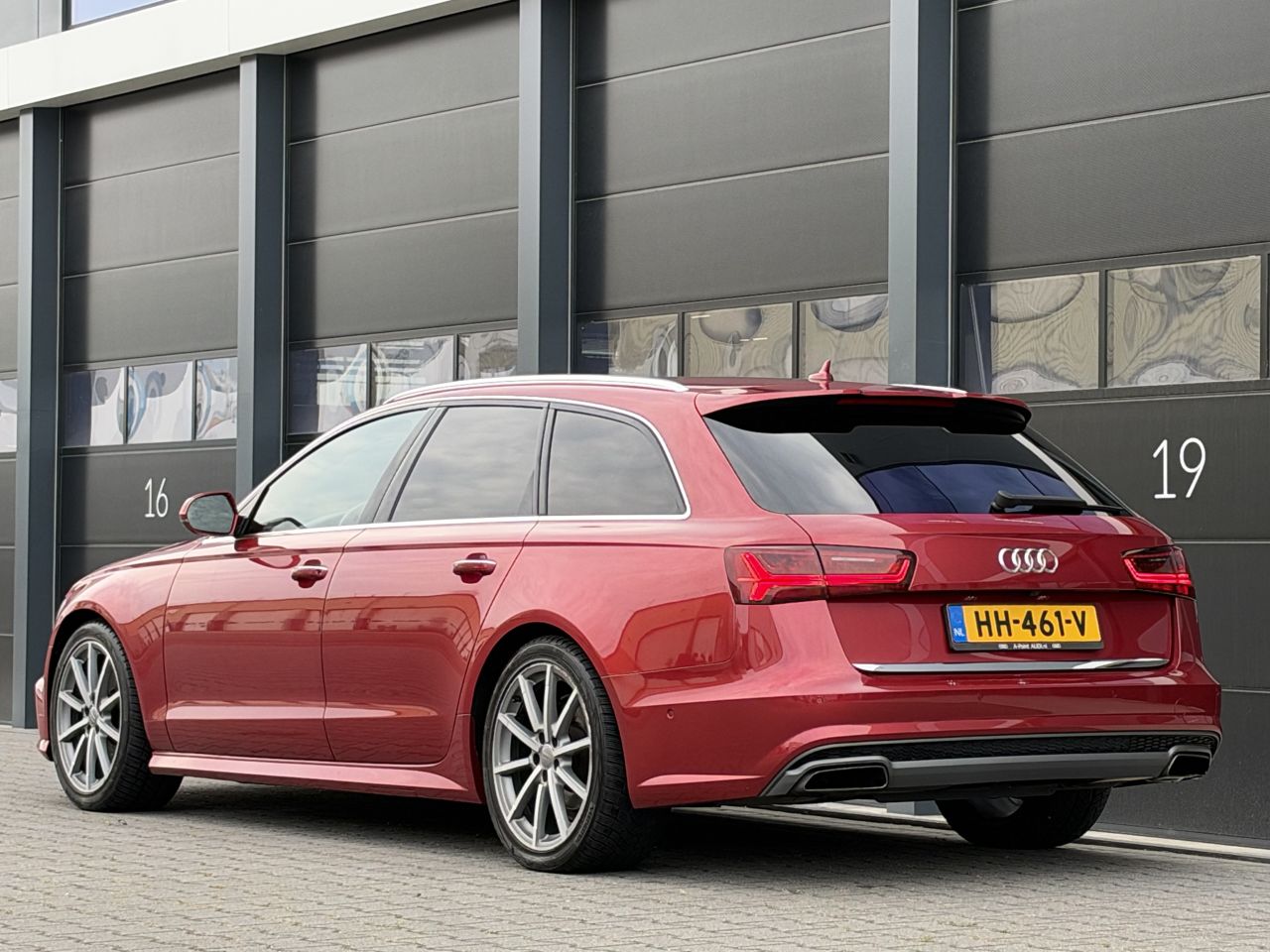 Audi A6 avant