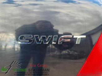 Suzuki Swift  picture 18