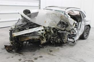 Salvage car Porsche Macan  2021/4