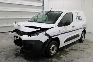 Salvage car Peugeot Partner  2023/6