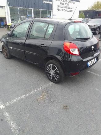 Renault Clio  picture 4