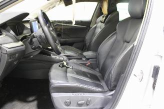 Skoda Octavia  picture 11