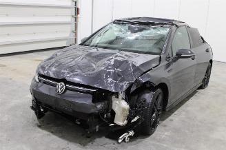 Dezmembrări autoturisme Volkswagen Golf  2022/10