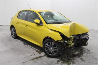 Peugeot 208  picture 2