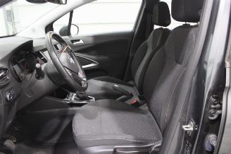 Opel Crossland X picture 10
