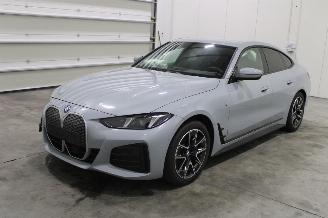 uszkodzony samochody osobowe BMW i4  2025/2