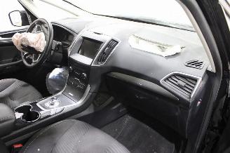 Ford S-Max  picture 11