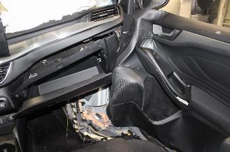 Ford Focus  picture 22