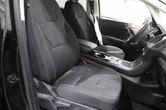 Ford S-Max  picture 12