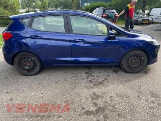 Ford Fiesta  picture 6
