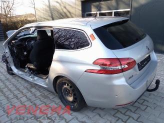 Peugeot 308  picture 3