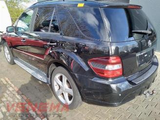 Mercedes ML  picture 3