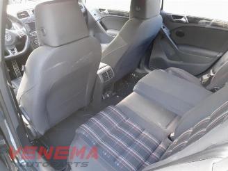 Volkswagen Golf  picture 21