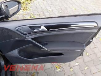 Volkswagen Golf  picture 23