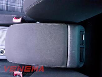 Volkswagen Golf  picture 15