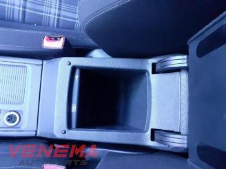 Volkswagen Golf  picture 16