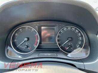 Skoda Fabia Fabia III Combi (NJ5), Combi 5-drs, 2014 / 2022 1.0 TSI 12V picture 13