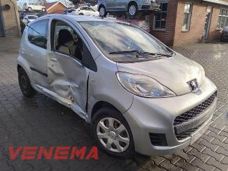 Peugeot 107 107, Hatchback, 2005 / 2014 1.0 12V picture 3