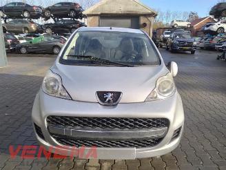 Peugeot 107 107, Hatchback, 2005 / 2014 1.0 12V picture 2
