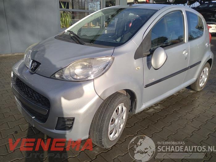 Peugeot 107 107, Hatchback, 2005 / 2014 1.0 12V