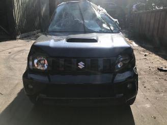 Vrakbiler auto Suzuki Jimny benzine / 1300cc / 2013 2013/1