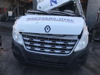 krockskadad bil auto Renault Master DIESEL - 2300CC - 92KW 2011/1