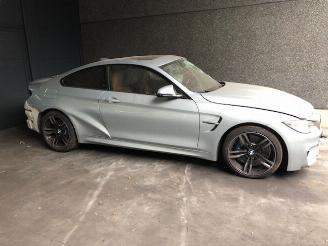 Coche siniestrado BMW M4 BENZINE - 3000CC - 317KW - EURO6B - COUPE F82 2015/11