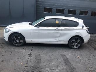 BMW 1-serie f21 - 116i - 2014 - benzine picture 5