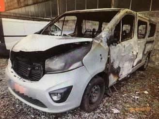 disassembly passenger cars Opel Vivaro 1600CC diesel 92KW euro6 2018/1