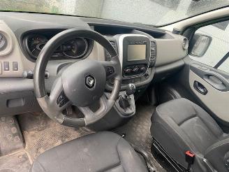 Renault Trafic DIESEL - 1600CC - picture 6