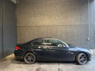 BMW 3-serie E92 320i Benzine 2.0 picture 2