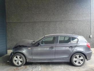 BMW 1-serie (E87/87N) Hatchback 5-drs 2003 / 2012 116i 1.6 16V Hatchback 4Dr Benzine 1.596cc 85kW (116pk) RWD picture 3